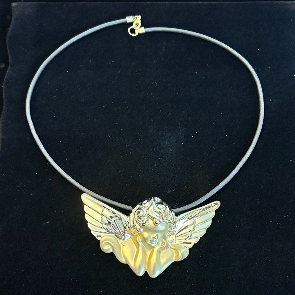 OAJC Vintage Cherub Gothic Choker  Angel Costume Necklace 70s-80s Gold Tone